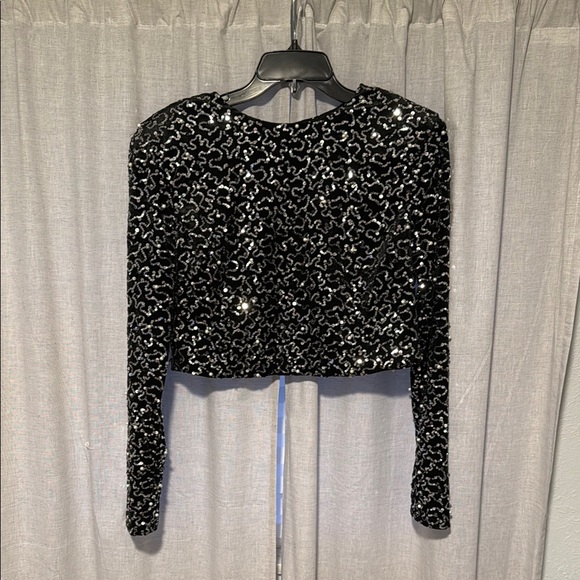 Black Sequin Long Sleeve Crop Top - Picture 1 of 2